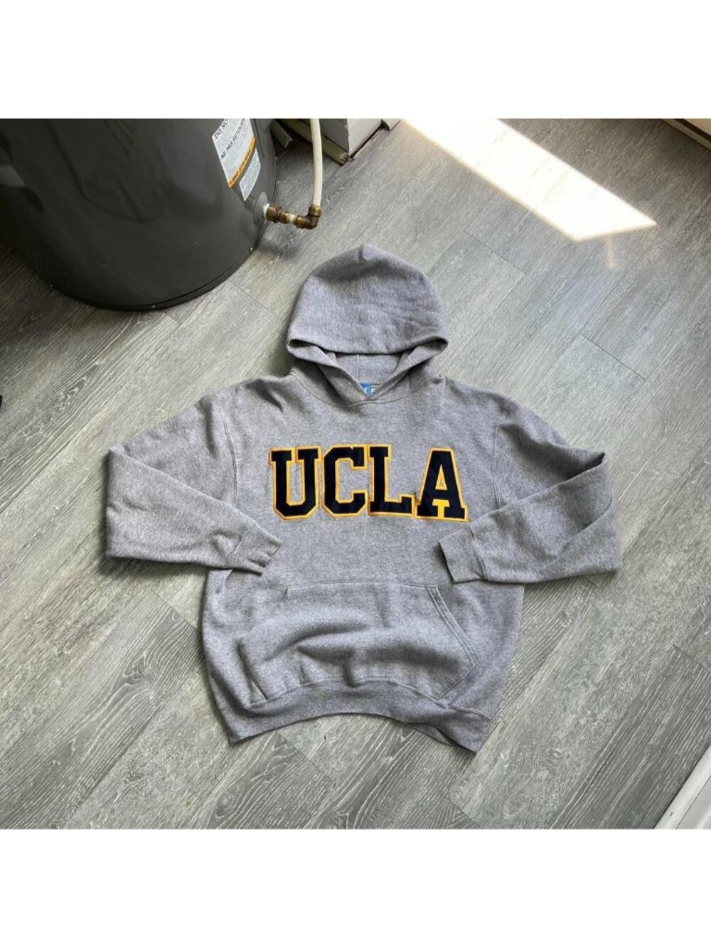 Grey / Yellow Vintage 90’s UCLA University / College Embroidered Pullover Hoodie